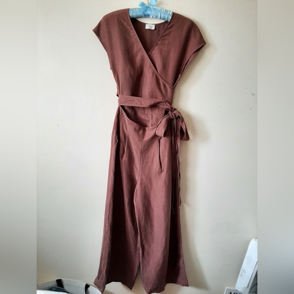 Wilfred Aritzia Brax Jumpsuits. Size: 0 - Picture 4 of 12